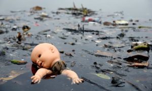 A imprensa internacional descobre a Baía. Foto: Matthew Stockman/Getty Images para o The Guardian